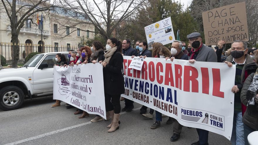 El Gobierno de Castilla-La Mancha cree que la eliminación del ferrocarril "no ha tenido rechazo" en la sociedad conquense