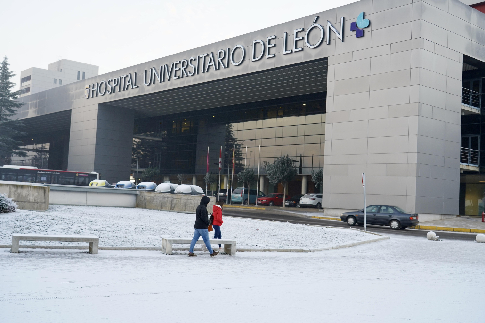 Estampa blanca y heladora en el Hospital de León.