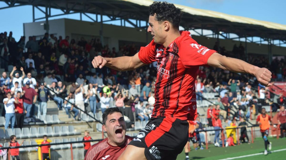 Triplete de victorias para Salerm Puente Genil, Ciudad de Lucena y Córdoba B frente a la derrota del Pozoblanco