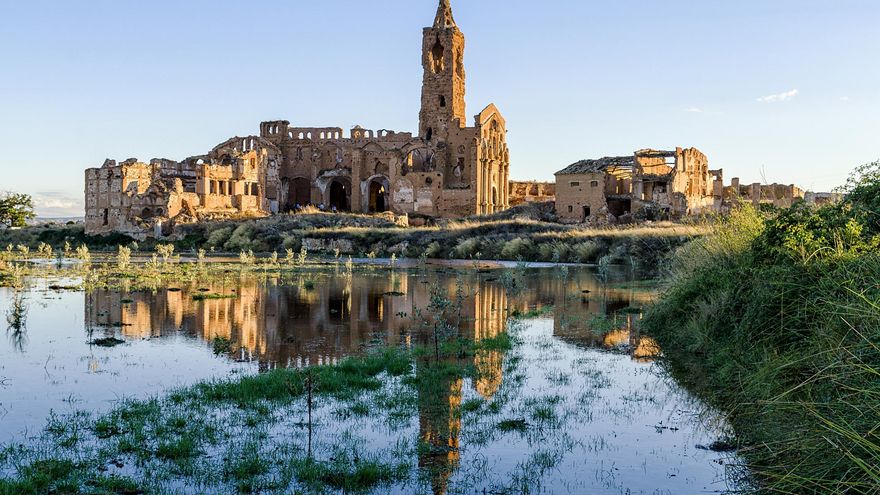 Abandonados pero no olvidados: nueve lugares en ruinas y con historia que descubrir en España