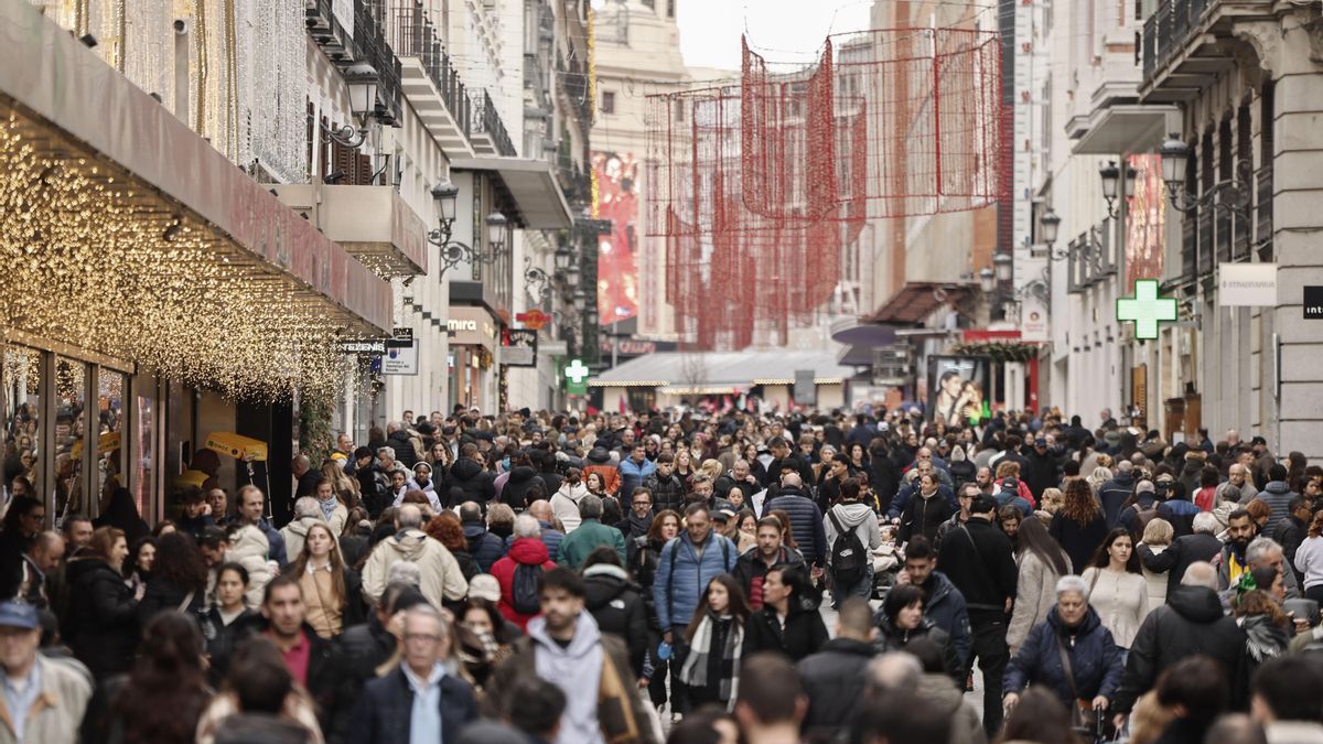 Imagen del pasado 20 de diciembre de la calle Preciados en Madrid. EFE/ Sergio Pérez