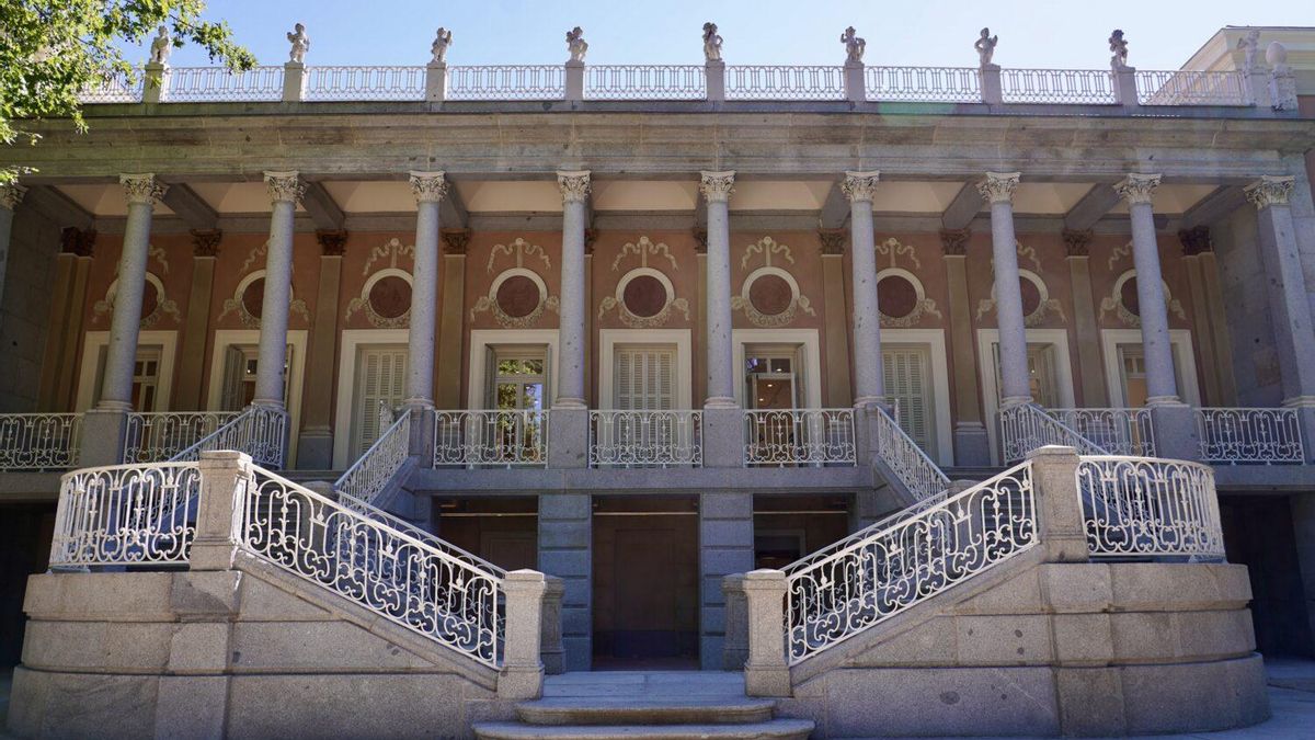 Adiós a los Duques de Osuna: el Ayuntamiento de Madrid reduce el nombre del Palacio del Capricho