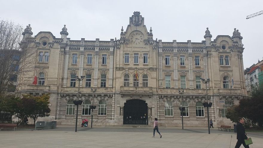 El Ayuntamiento de Santander aplaza el pleno ordinario del día 26