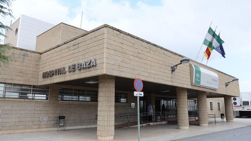 La falta de personal reduce a la mitad la actividad de uno de los hospitales comarcales de Granada