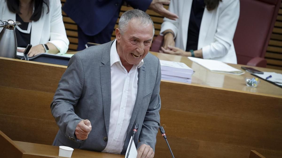 Baldoví lamenta que Pérez Llorca no haya aclarado el caso del dosier interno y pide que lo haga público