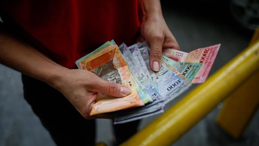 Patronal venezolana califica de "aisladas" las medidas económicas de Maduro