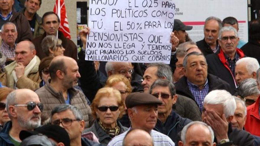 César Sánchez / ICAL Manifestaciones por las pensiones y los empleos dignos en Ponferrada