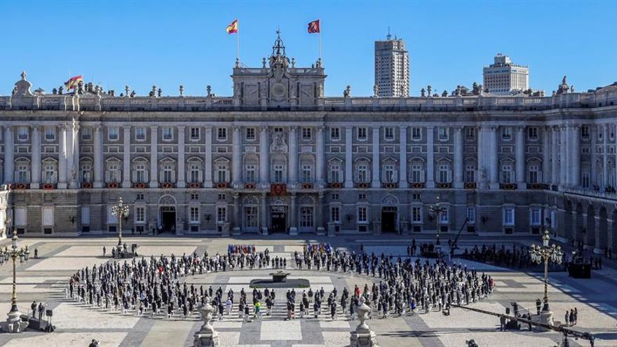 El Palacio Real, en Madrid, durante el acto de homenaje a las víctimas de la COVID-19
