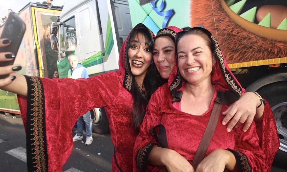 Cabalgata FestuM+ de Maspalomas. (Alejandro Ramos).