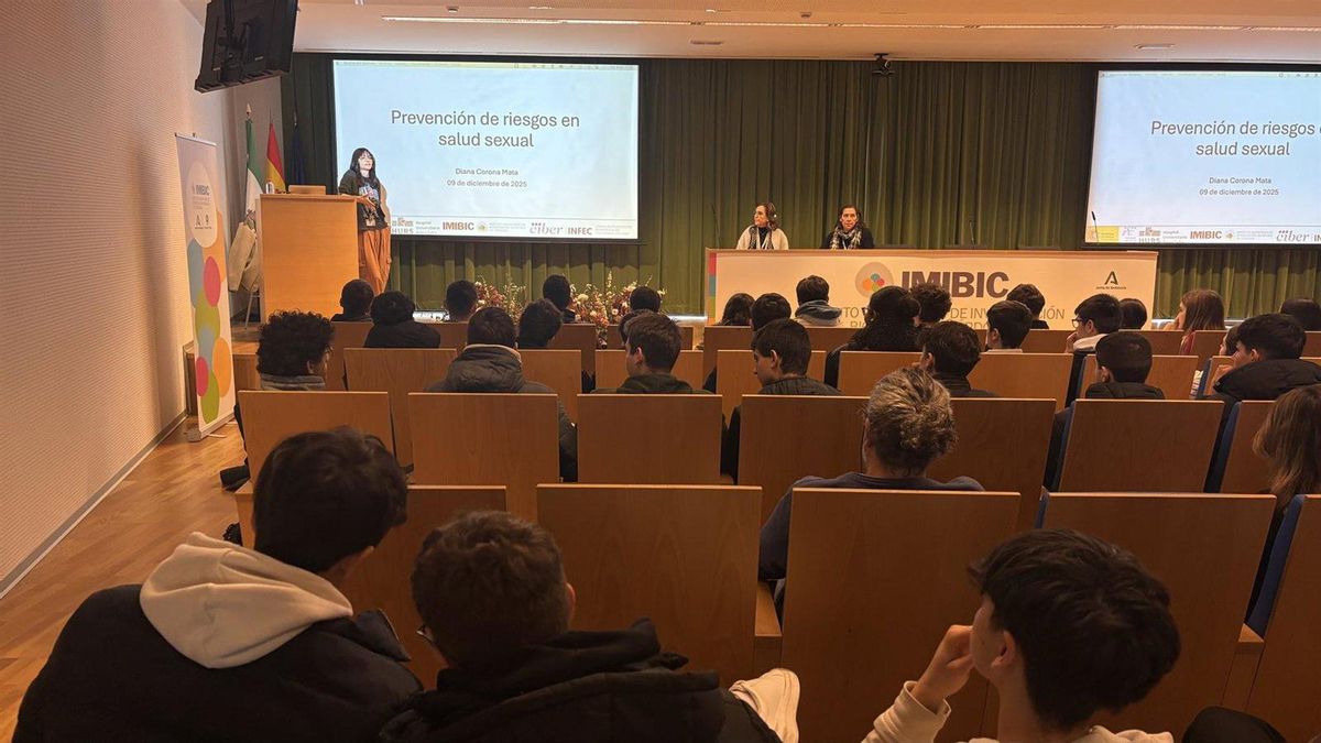 Imibic y Ayuntamiento forman a casi 350 jóvenes en salud sexual basada en la última evidencia científica