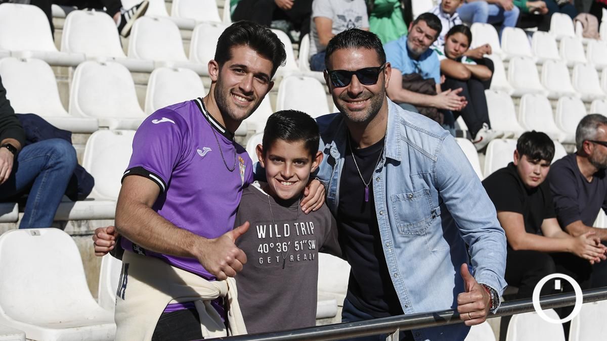 Grada Blanquiverde del Córdoba CF - SD Huesca