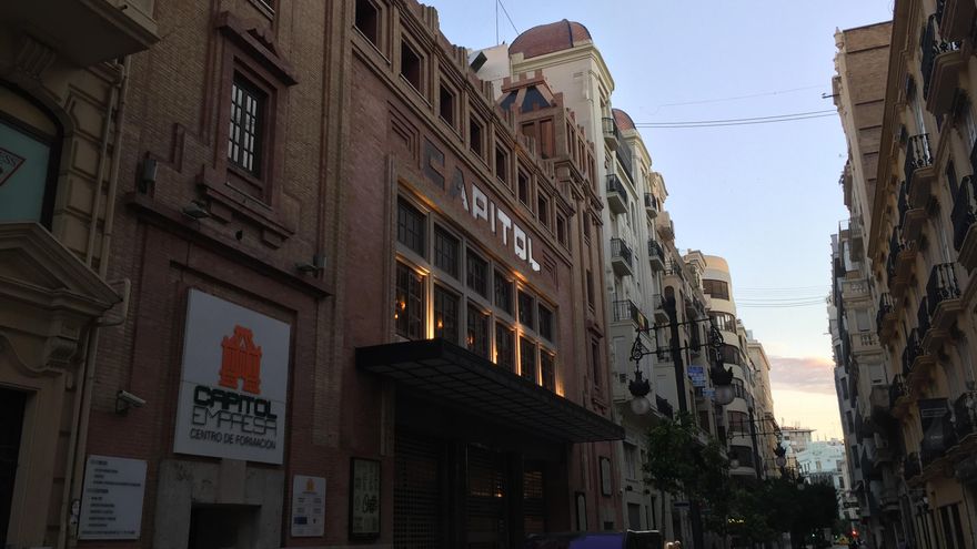 Cinema Capitol carrer Ribera, 16.