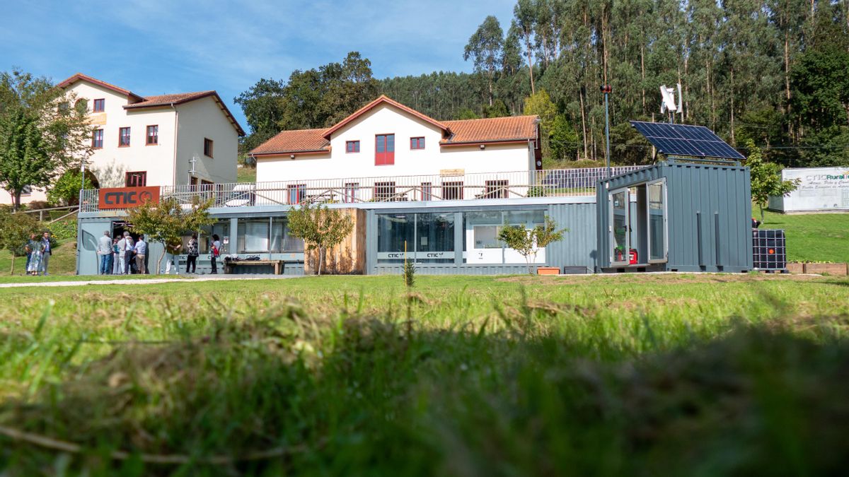 Desde la aldea asturiana de Peón, el centro impulsa CTIC Rural Tech.