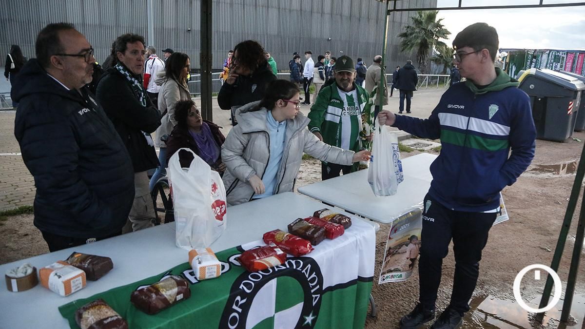 Recogida solidaria de alimentos de Cordobamanía