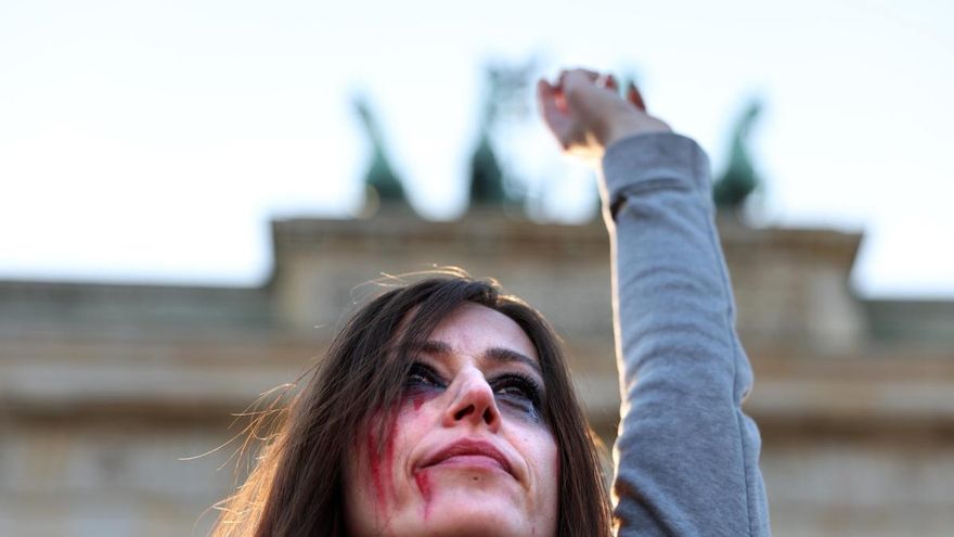 Collien Fernandes, la actriz que denunció a su exmarido por difundir imágenes sexuales falsas y podría cambiar la ley alemana