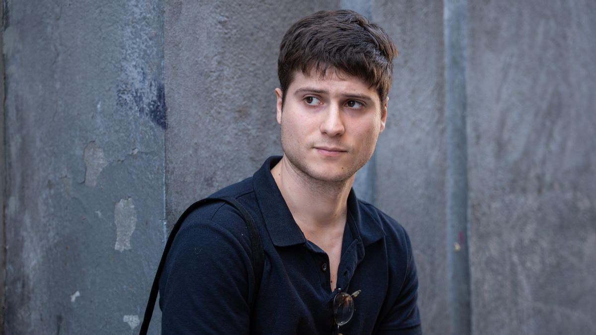 Teo Lucadamo visita la redacción de elDiario.es