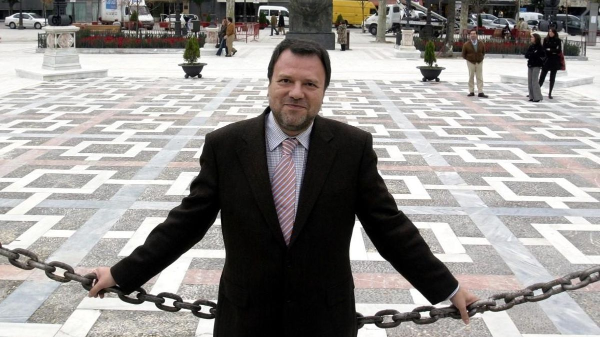 Sánchez Monteseirín, el alcalde que puso patas arriba la Sevilla eterna para romper sus inercias y meterla en el siglo XXI