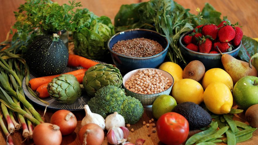 Personas con COVID persistente, ¿qué pautas de alimentación se recomiendan?