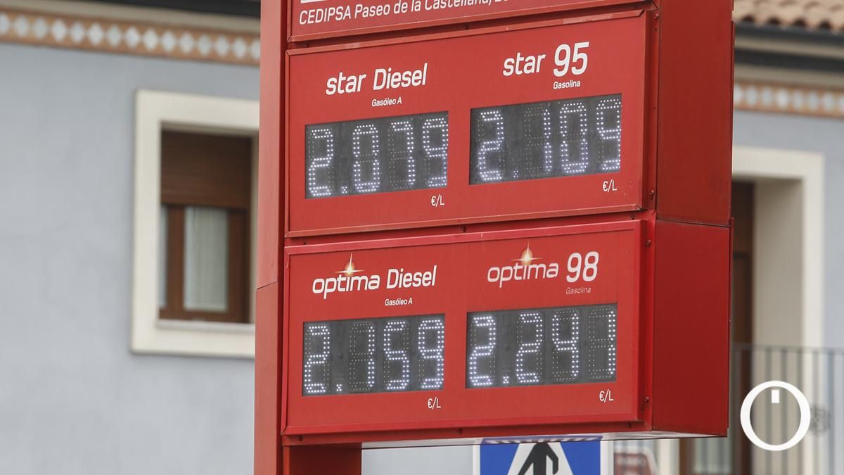 Denuncian que una gasolinera incumple la distancia mínima con una guardería y un parque infantil