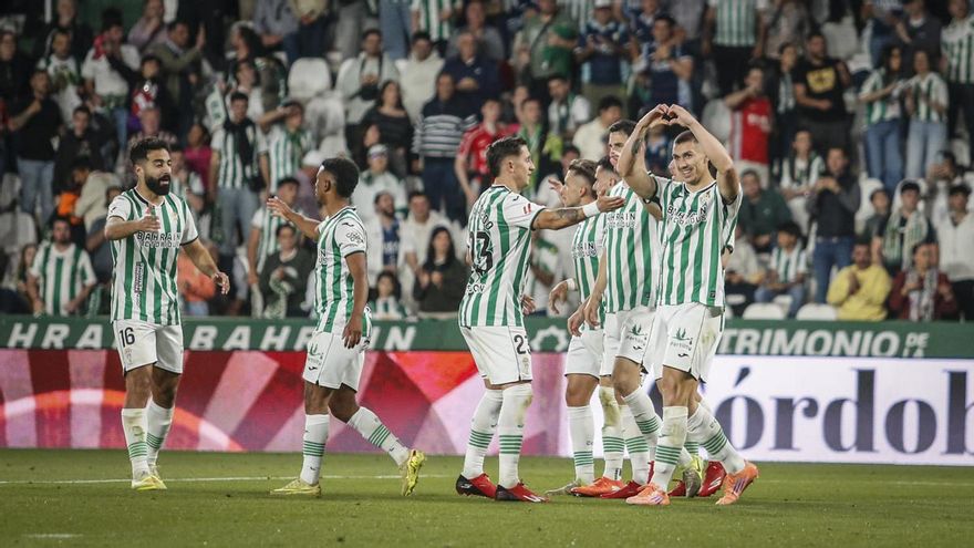 Carracedo y Fuentes, la dupla del gol: entre ambos firman casi el 60% de los goles del Córdoba CF