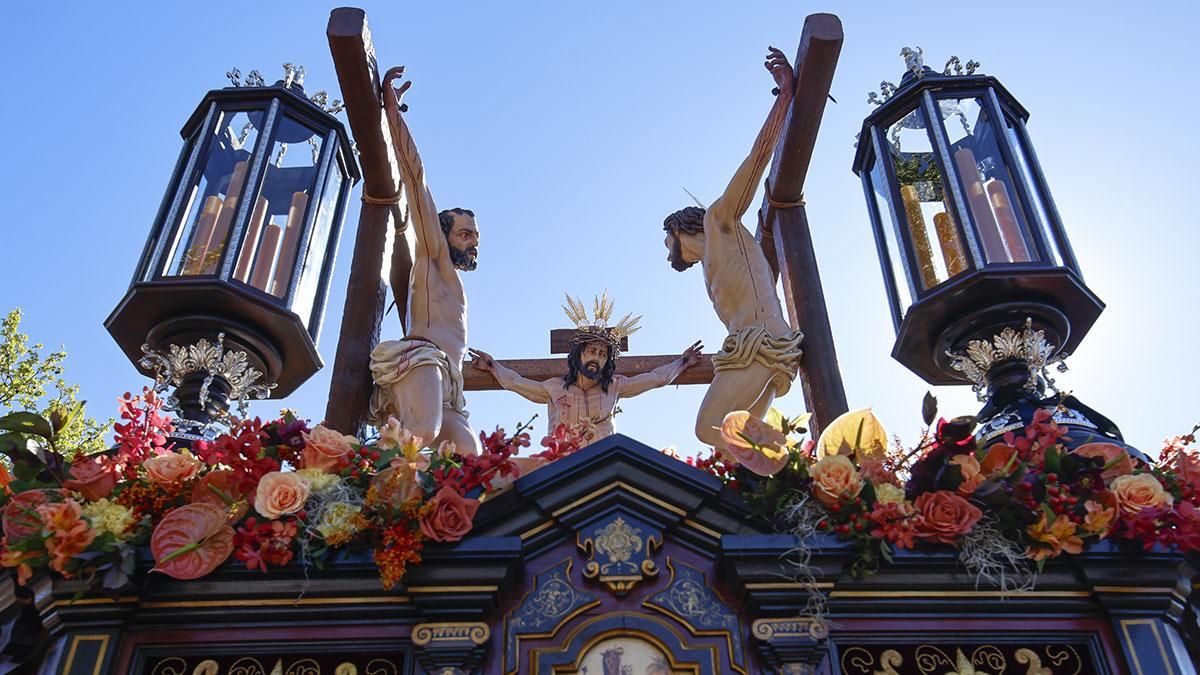 La salida de la Hermandad de la Conversión, en imágenes