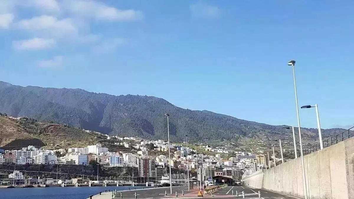 Poco nuboso o despejado este martes en La Palma
