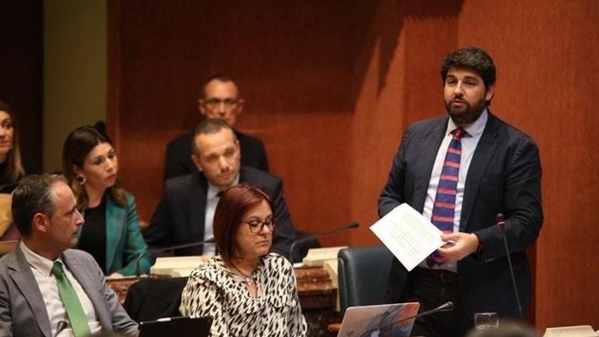 El presidente de Murcia llama a la "unidad" ante futuras "afrentas" del Gobierno nacional