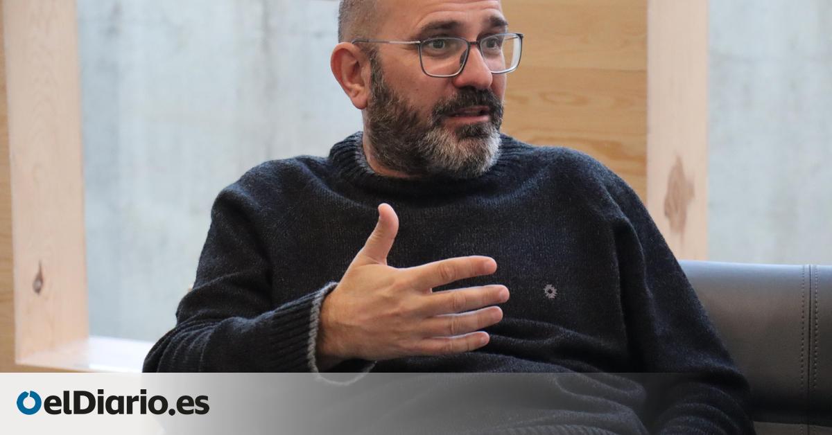 Francisco Seijo, experto en cultura del fuego: “Invertimos en helicópteros, pero no lo suficiente en mantener vivos los pueblos”