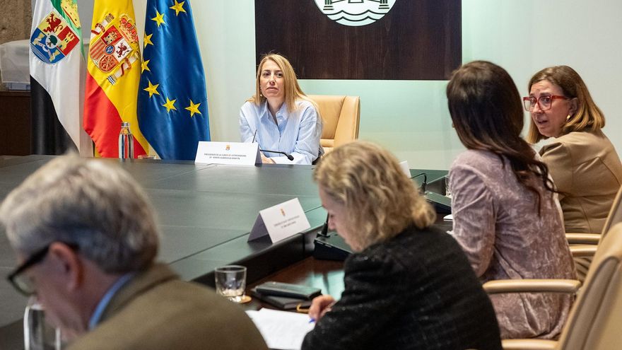 Extremadura recurrirá al Constitucional contra el criterio de reparto del impuesto a la banca