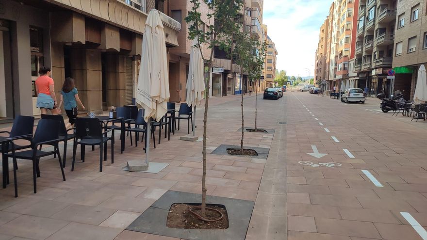 Así queda la avenida Padre Isla con el experimento piloto de calmado del tráfico que se impondrá en León