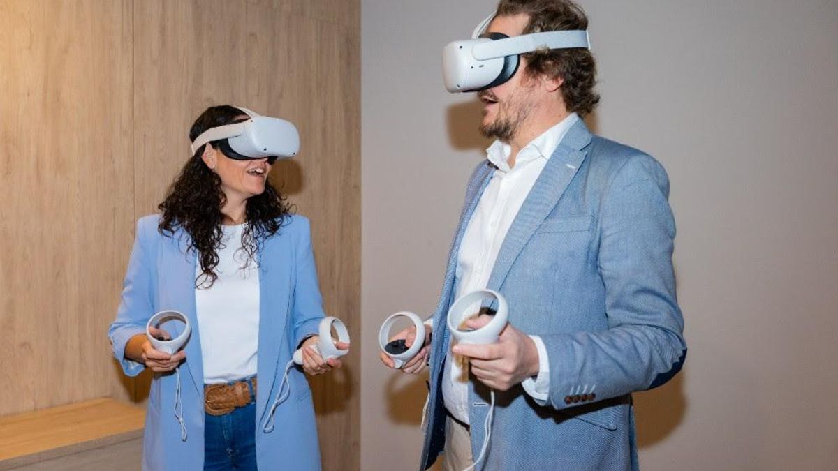 Laura Malone, responsable de Comunicación Corporativa en RIU y José Olivares, PhD. Chief Strategy Officer de Margarita la Meta Agencia.