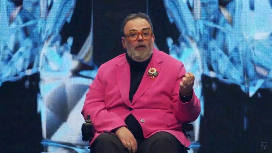 El alegato de Bob Pop a favor de la prensa cinematográfica en los Premios Feroz: "Son los riders del audiovisual"