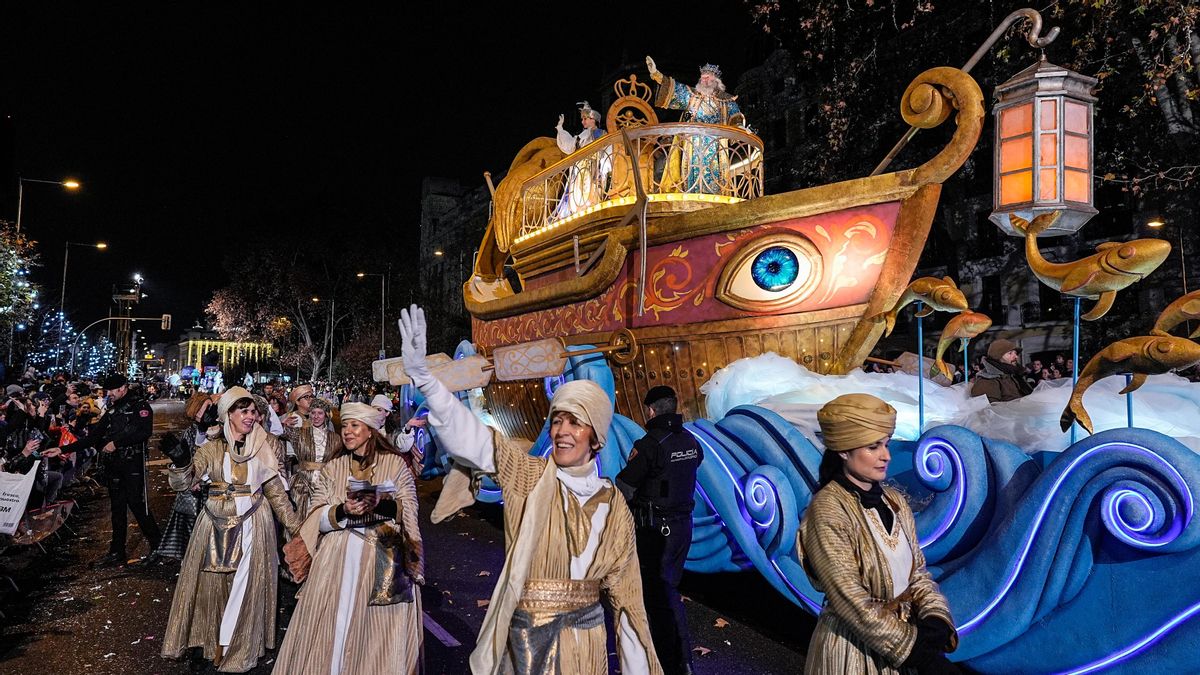 Cómo participar en la cabalgata de Reyes de Madrid: el Ayuntamiento abre las inscripciones para voluntarios este martes