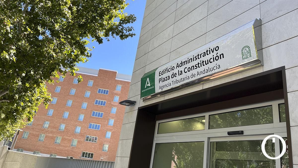 Edificio administrativo de la Junta de Andalucía