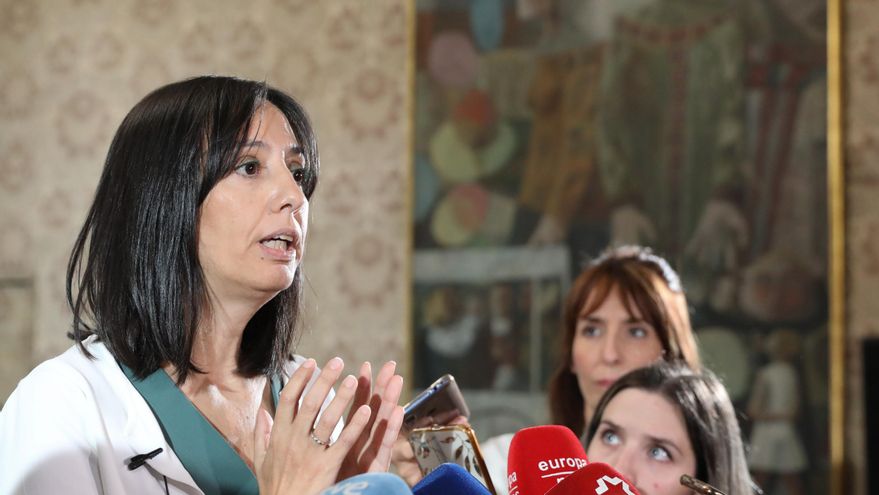 La Justicia mantiene abierta la causa contra la delegada de Gobierno en Madrid por desplazar una protesta ultra