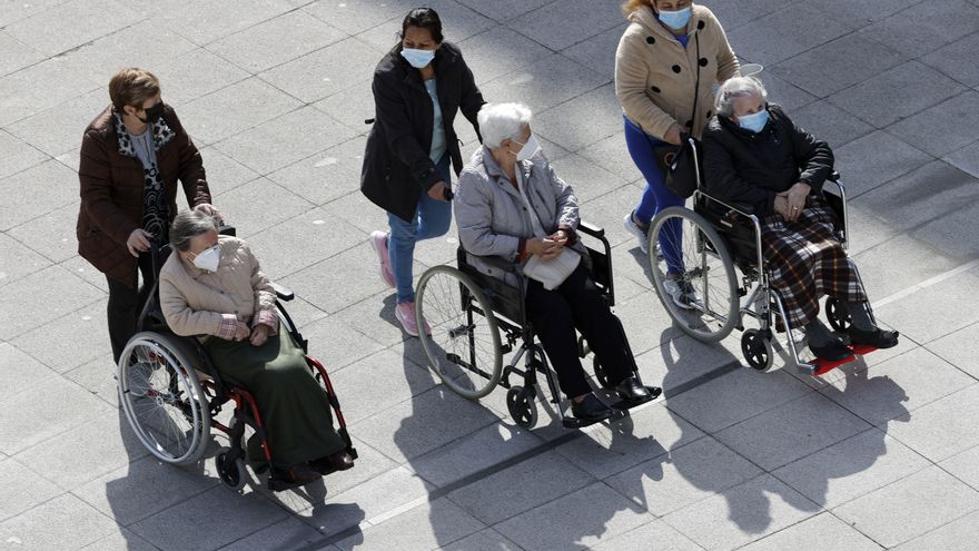 El Gobierno dará a Extremadura 24,4 millones para avanzar en nuevos cuidados de dependencia