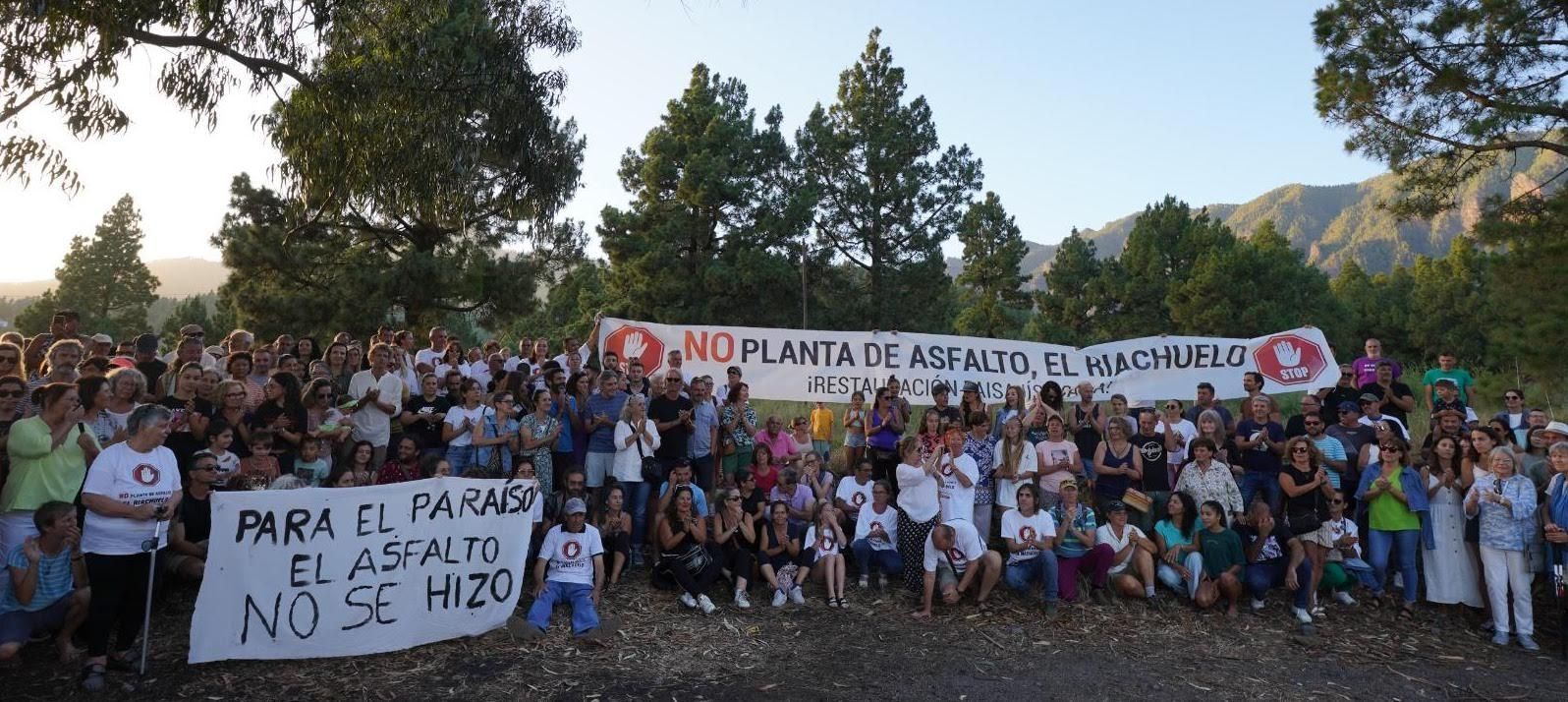 Concentración de la Plataforma La Graja en defensa de El Riachuelo-Llano La Pina.
