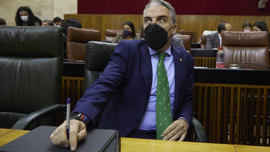 El embrollo de las "convocatorias exprés" vuelve al Parlamento andaluz