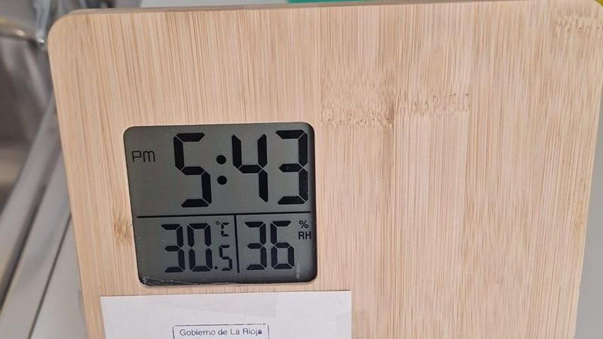 "Temperaturas inhumanas" que rozan los 35 grados en los centros de salud de La Rioja