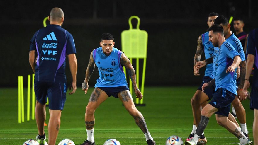 Sin Di María ni "Papu" Gómez, Argentina entrena de cara al duelo contra Países Bajos