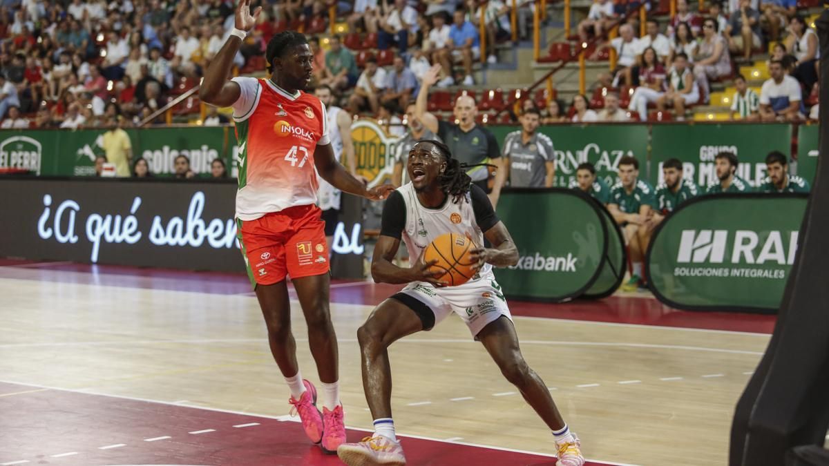 Un combativo Coto Córdoba CB cede ante el Caja 87 y se despide de la Copa de Andalucía