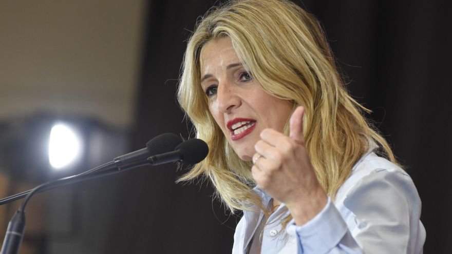 Archivo - La vicepresidenta segunda y ministra de Trabajo, Yolanda Díaz, interviene durante un acto de Sumar, en el Cúbic, a 15 de febrero de 2025, en Viladecans, Barcelona, Catalunya (España).