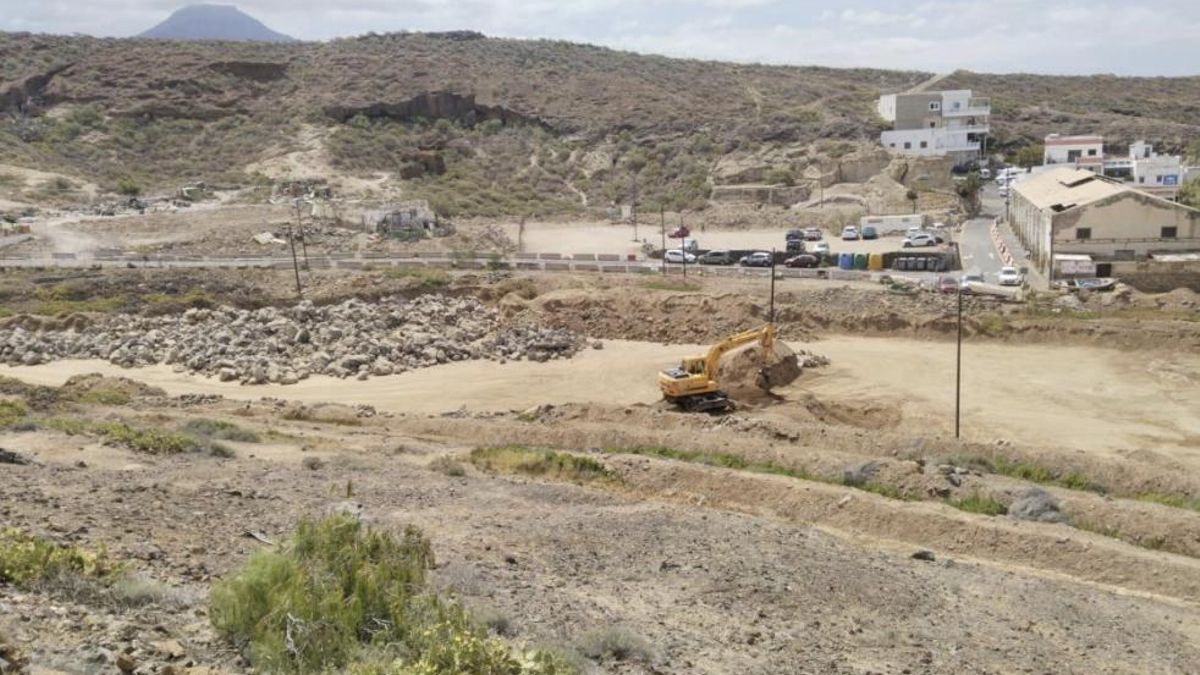Obras de Cuna del Alma, en el Puertito de Adeje, el 6 de junio de 2025