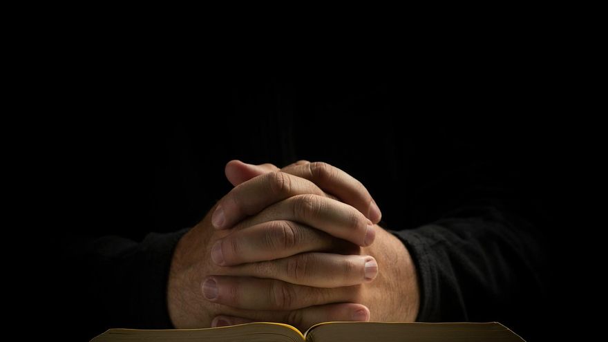 Un cura de Madrid abusaba sexualmente de mujeres en exorcismos: "Les decía que el demonio estaba en sus vaginas"