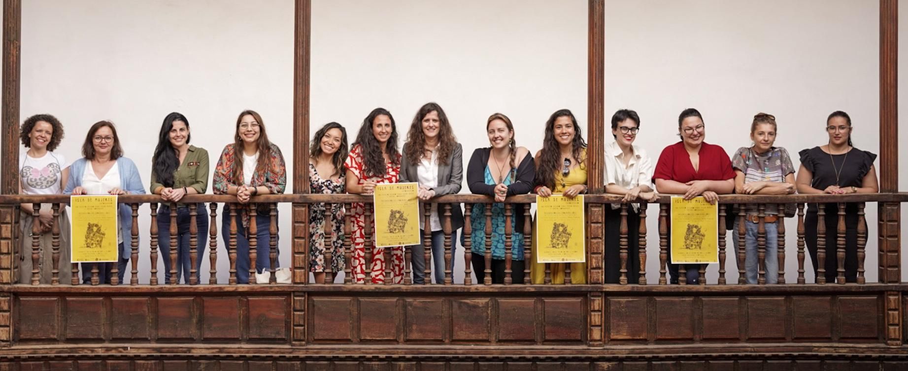 Presentación de los talleres en la Casa Salazar.