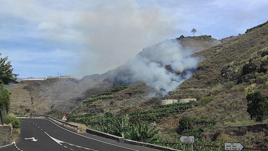 Declarado un conato de incendio en el barranco de Las Angustias