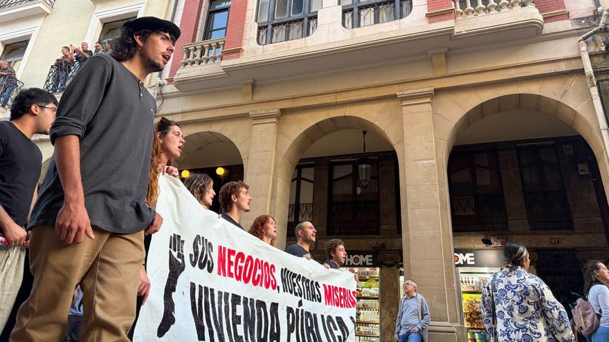 Manifestación por el derecho a la vivienda en Logroño