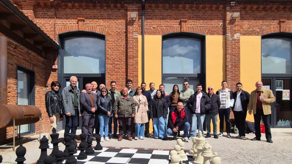 Juventudes Socialistas de León distinguen a la Agrupación del PSOE de Sahagún en los II Premios Valores. 