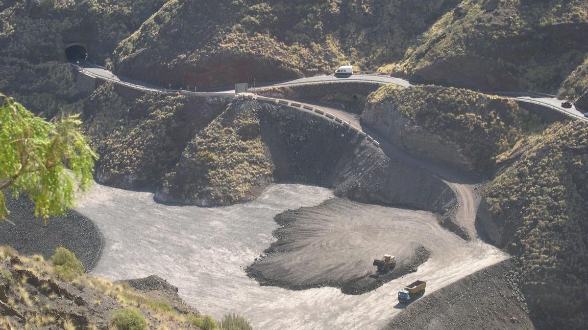 El Gobierno aprueba la adenda al convenio de carreteras con Canarias y lo prorroga 14 meses