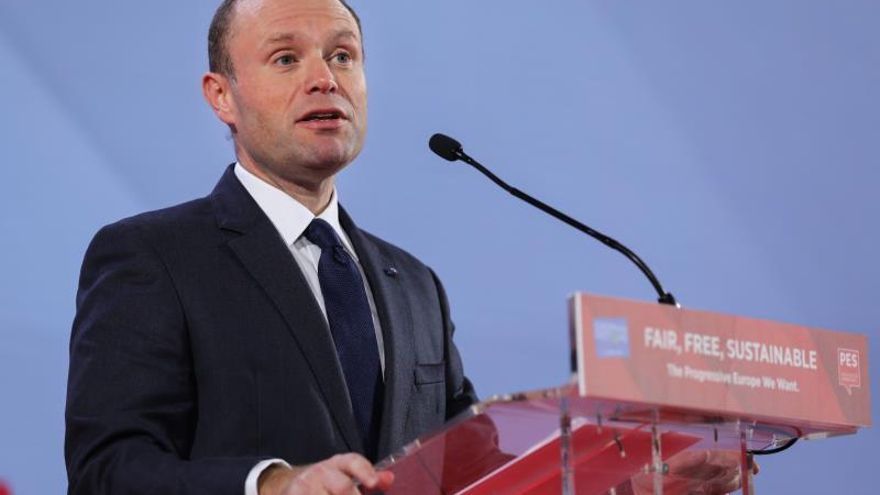 La CE opta por una solución temporal para los refugiados ante la dificultad de un acuerdo